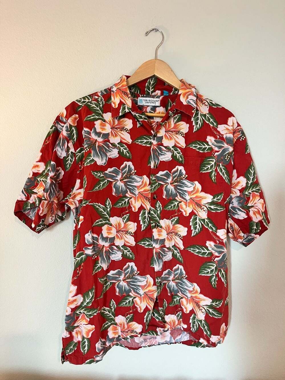 Tori Richard, Uniforms Aloha Shirt, Red Floral Tropical Short Sleeve,Mens Large